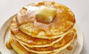 Receta de pancakes de pera sin gluten: el paso a paso fácil y rápido