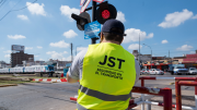 Incertidumbre y angustia: 281 familias de la Junta de Seguridad en el Transporte sin sueldo ni respuestas