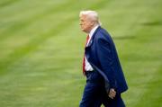Trump amenaza con derribar aeronaves militares venezolanas si ponen a EEUU en una ‘posición peligrosa’