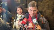 Autos chutos, bono y 50-50, Paz refuerza su campaña en Tarija