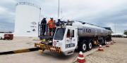 YPFB pone en marcha en Viru Viru una moderna unidad que puede suministrar 800 galones por minuto de Jet Fuel