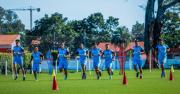 Blooming pagó un sueldo y el plantel retomó las prácticas