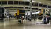 Londres: Evacúan una terminal del aeropuerto de Heathrow por seguridad