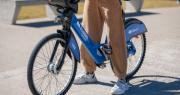 Las bicicletas públicas celestes se extienden a una tercera localidad