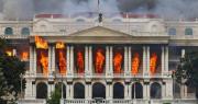 Queman Parlamento en Nepal y renuncia primer ministro, tras protestas que rechazan bloqueo de redes