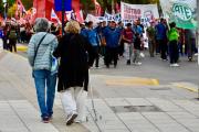 Protesta en el día del aniversario de Neuquén: el reclamo de Aten Capital, Vialidad, INTA y PIAP este viernes