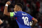 Mbappé lidera a Francia en triunfo ajustado sobre Islandia
