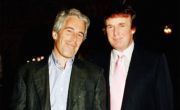 La Casa Blanca niega que Trump haya escrito un mensaje de cumpleaños al fallecido traficante sexual Epstein