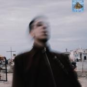 Milo J abre el corazón y la historia con “Bajo de la piel”