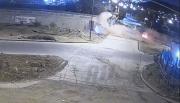 VIDEO. Un joven de 19 años chocó contra un paredón en barrio Floresta, tenía 2,17 gramos de alcohol en sangre