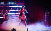 Katy Perry en Buenos Aires: un mundo apocalíptico, sus hits infaltables y un inesperado versus Argentina-Uruguay
