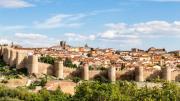 Las mejores rutas en coche eléctrico para recorrer Castilla y León: pueblos, historia y naturaleza sin preocuparte por recargar