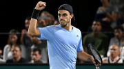 Francisco Cerúndolo y Etcheverry ponen a Argentina al borde de las Finales de la Copa Davis