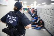 Operativo de ICE termina en tragedia: un agente mata a tiros a un sospechoso que se resistió a la detención en Chicago