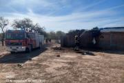Bomberos de Loreto sofocaron un incendio estructural en Crucesita