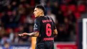 Equi Fernández debutó en el Bayer Leverkusen: expulsión en su estreno en la Bundesliga