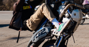 Un chico hacía wheelie en La Plata y atropelló a dos nenas que terminaron internadas