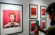 Una exposición recorre la vida y obra de David Bowie