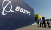 Trabajadores de defensa en huelga rechazan oferta de contrato de Boeing