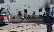 Incendio en un departamento de Plaza Huincul: una persona fue asistida