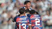 Unión le ganó 3-1 a Gimnasia y llegó a lo más alto de la Zona A
