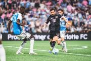 Derrota dolorosa para Inter Miami: fallido penal de Messi, expulsión y goleada en Charlotte