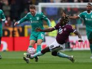 Premier League: la estremecedora patada a Mac Allister en el Liverpool líder y un Haaland brillante en el clásico de Manchester City vs United