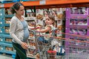 Conozca los requisitos del programa estadounidense que ayuda a embarazadas y menores de 5 años: provee alimentos sanos y atención médica gratuita