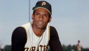 Un legado más allá del beisbol: la conmovedora historia de Roberto Clemente y su trágico final