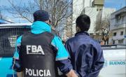 Maltrato animal en La Plata: detienen a un joven por golpear y ahorcar a sus perros