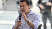 Noboa firma decreto que denuncia en todo su contenido el Estatus Migratorio entre Ecuador y Venezuela