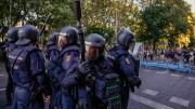 Final de La Vuelta a España deja más de 20 policías lesionados: esto se sabe de los detenidos