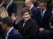Javier Milei y sus medidas, EN VIVO: el Presidente le toma juramento a Lisandro Catalán y prepara el anuncio del Presupuesto 2026