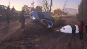 Ruta 7: un auto pasó de largo y unos álamos evitaron un vuelco