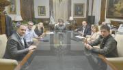 Milei reúne a su mesa chica y prepara una cadena nacional clave antes de las elecciones