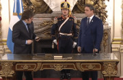 Javier Milei le tomó juramento a Lisandro Catalán como nuevo ministro del Interior