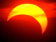 Eclipse solar de septiembre 2025: cuándo es, a qué hora y cómo verlo