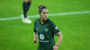 Impactante: el momento en que una futbolista se descompensó durante un partido