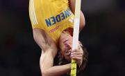 El atleta sueco Duplantis se lleva el oro en Tokio con nuevo récord mundial