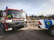 Dolor tras incendio fatal en Roca: era un albañil que luchaba por construir su casa de material