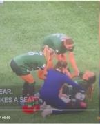Jugadora colapsó en el campo de juego y el partido se suspendió