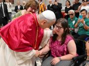 León XIV ofrece públicamente su mea culpa por los abusos dentro de la Iglesia y expulsa del sacerdocio a un cura pedófilo
