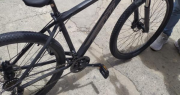 Motochorros atacaron a punta de pistola a un ciclista y lo dejaron a pie en Santa Lucía