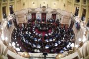 El Senado define el temario de la sesión y si se suma a la ofensiva parlamentaria