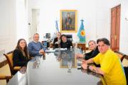 Kicillof recibió a Ian Moche y marcó distancia de Milei con un mensaje en defensa de los derechos de las personas con discapacidad