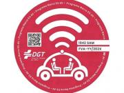 Qué es la nueva etiqueta roja de la DGT y qué significa cuando la veas en un coche