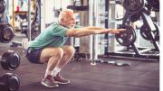 Envejecer con energía: los cuatro ejercicios recomendados por una entrenadora de 94 años
