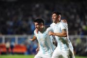 En el medio de una racha sin poder convertir goles, Bajamich abre su corazón, calibra su mira y le apunta a River