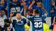 Racing se llevó una gran victoria de Liniers