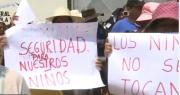 Vecinos protestan tras hallar a una niña abusada